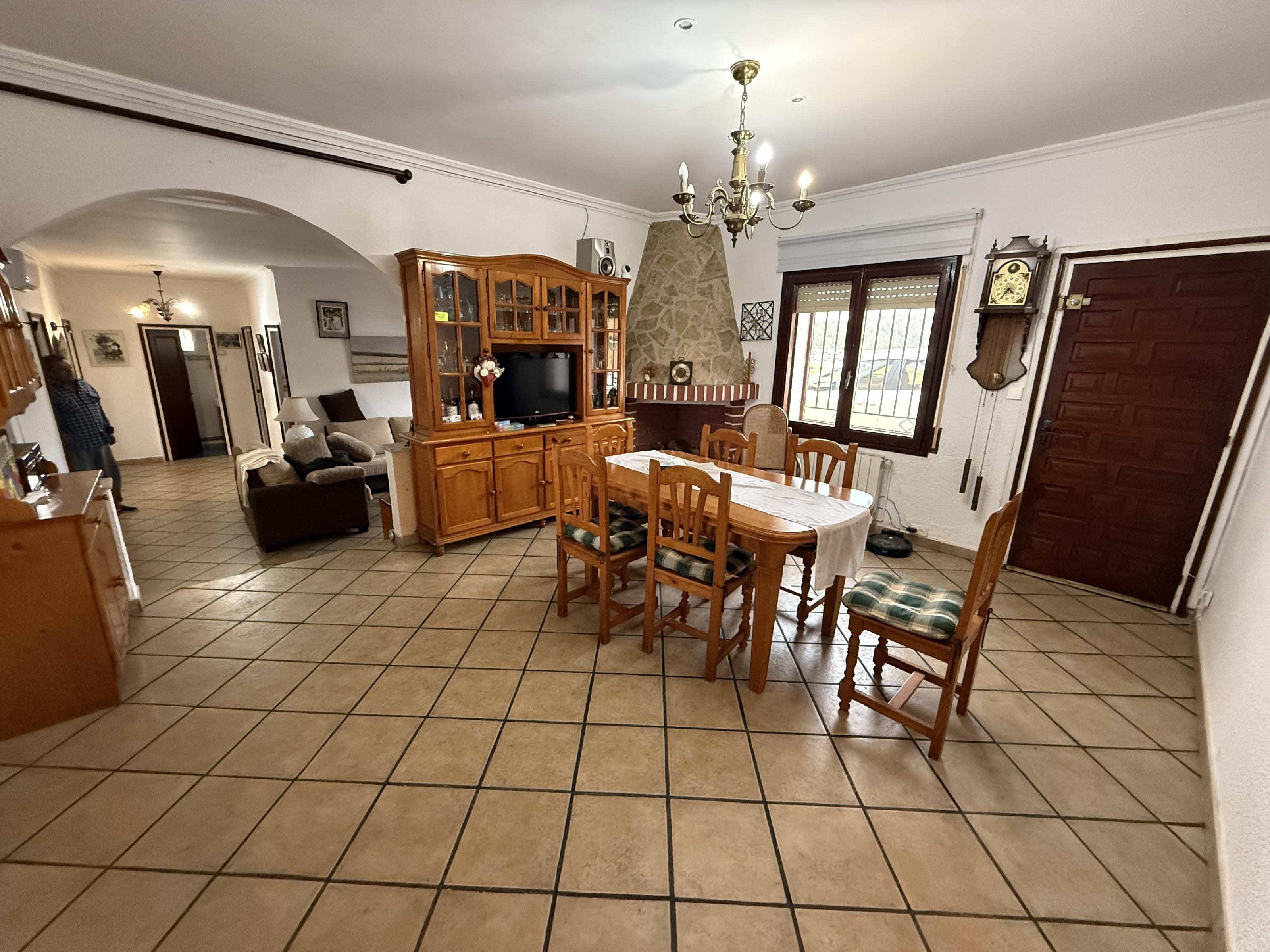 Imagen 20 Casa Aislada en venta en Bisbal Del Penedès La / En urb Can Gordei La Bisbal del Penedes