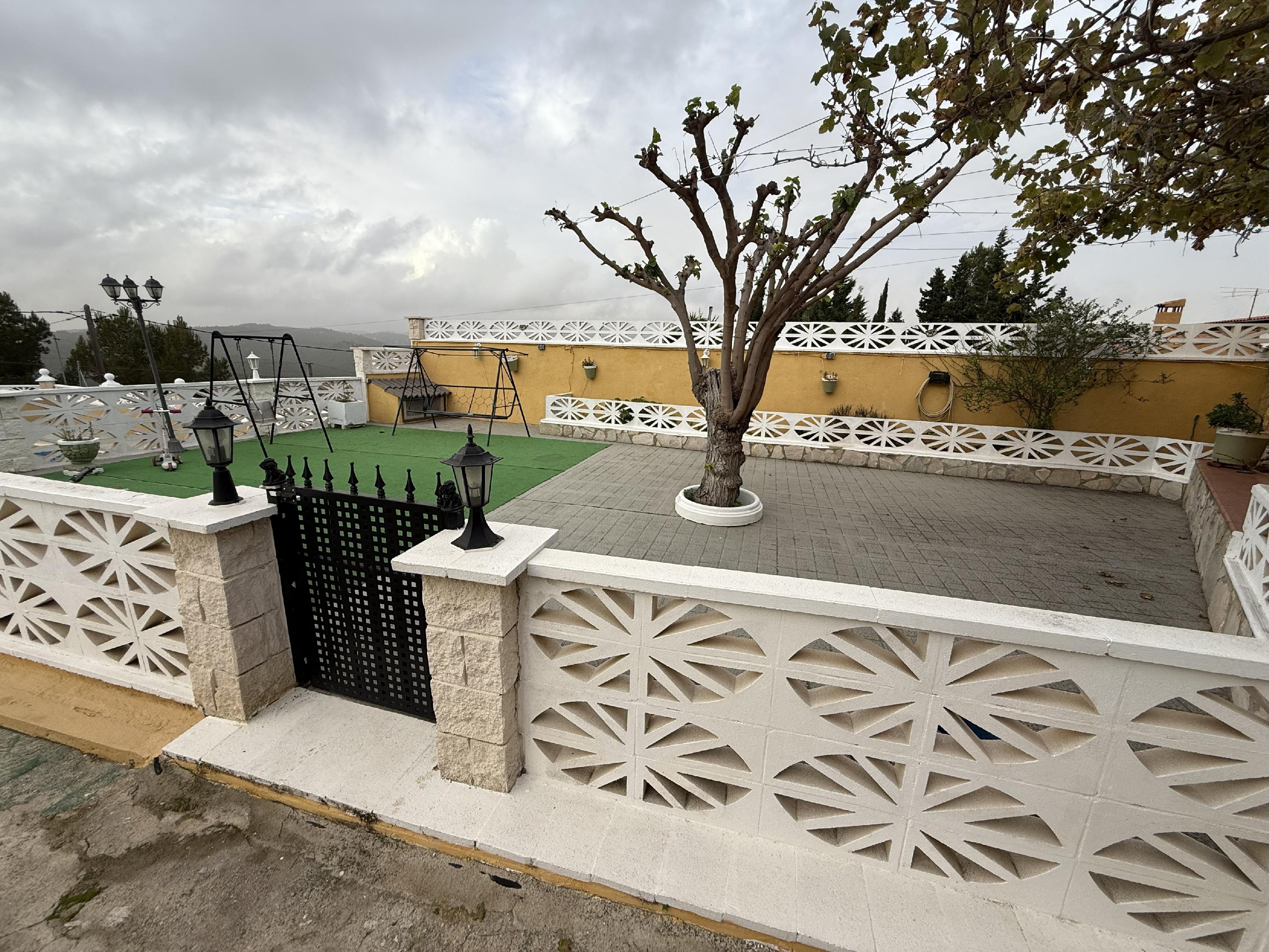 Imagen 8 Casa Aislada en venta en Bisbal Del Penedès La / En urb Can Gordei La Bisbal del Penedes