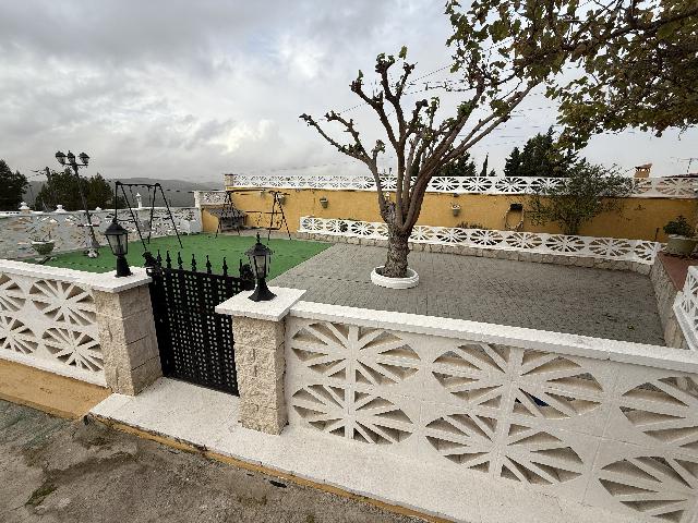 Imagen 8 Inmueble 298434 - Casa Aislada en venta en Bisbal Del Penedès (La) / En urb Can Gordei La Bisbal del Penedes