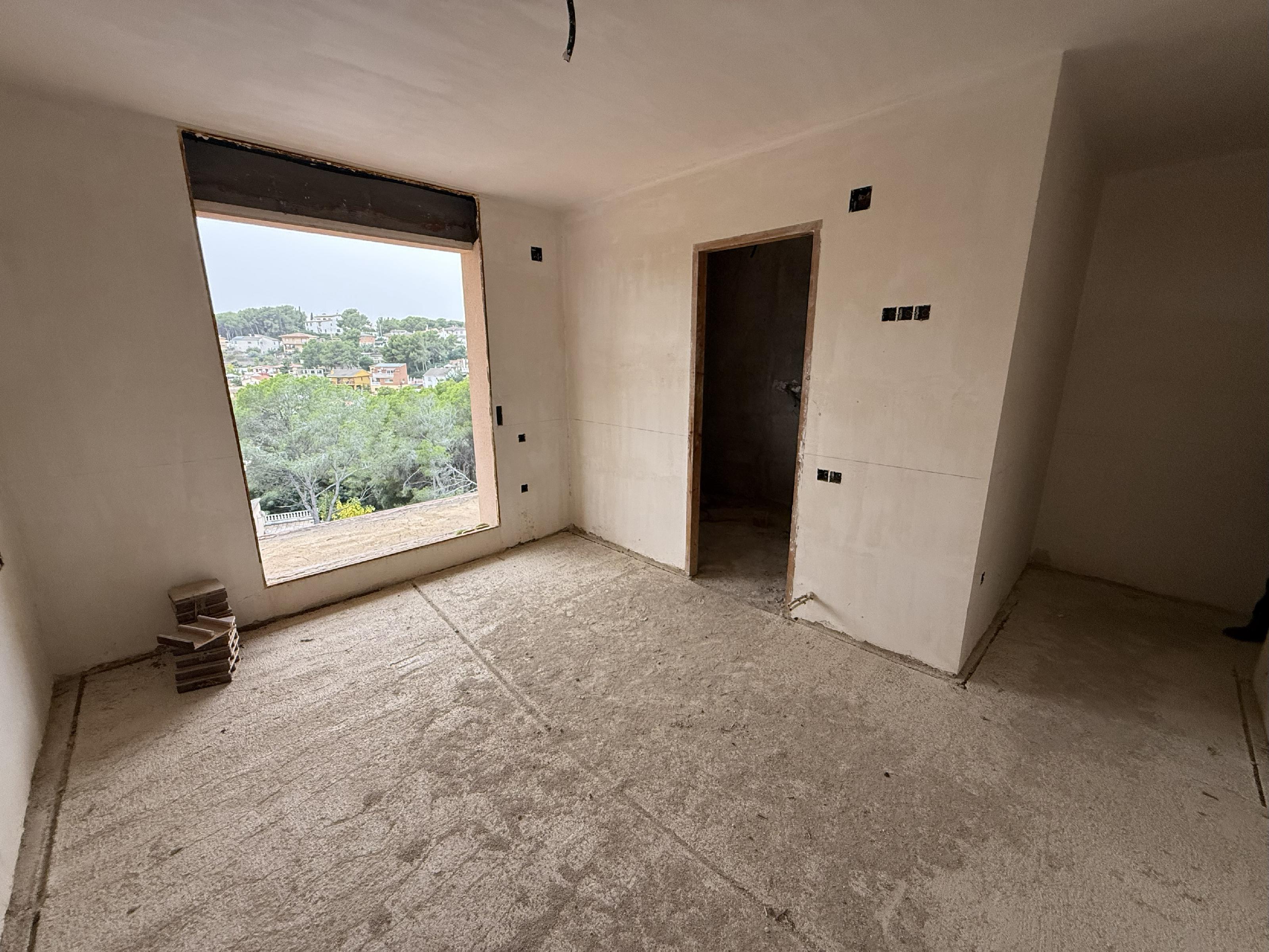 Imagen 12 Casa Aislada en venta en Bellvei / En la urb baronia bellvei.