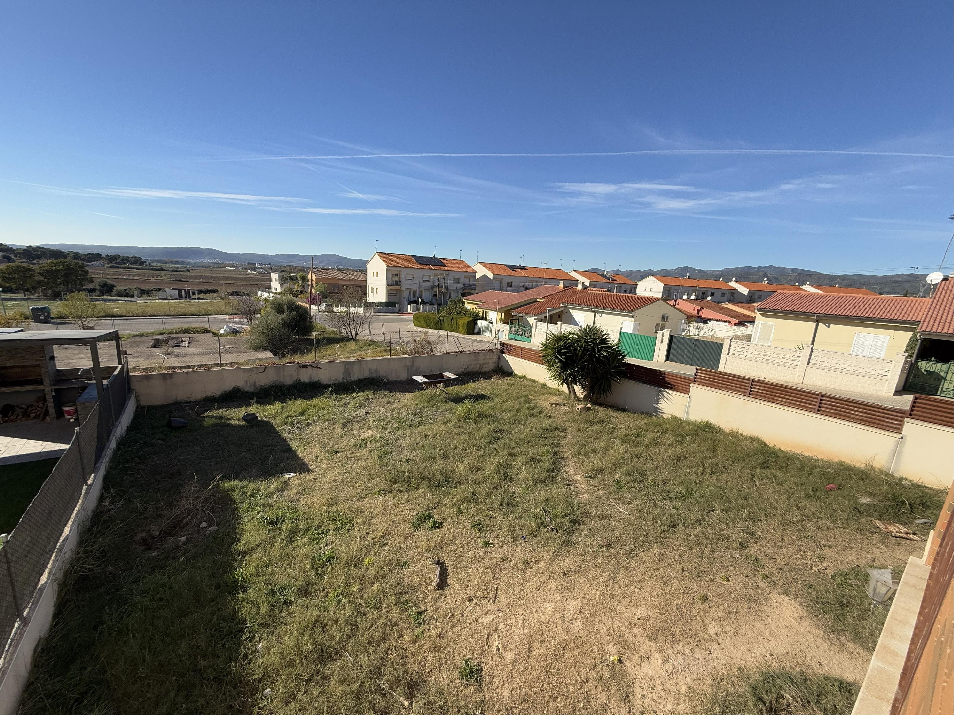 Imagen 28 Casa Aislada en venta en Banyeres Del Penedès / Zona tranquila a dos minutos del centro.