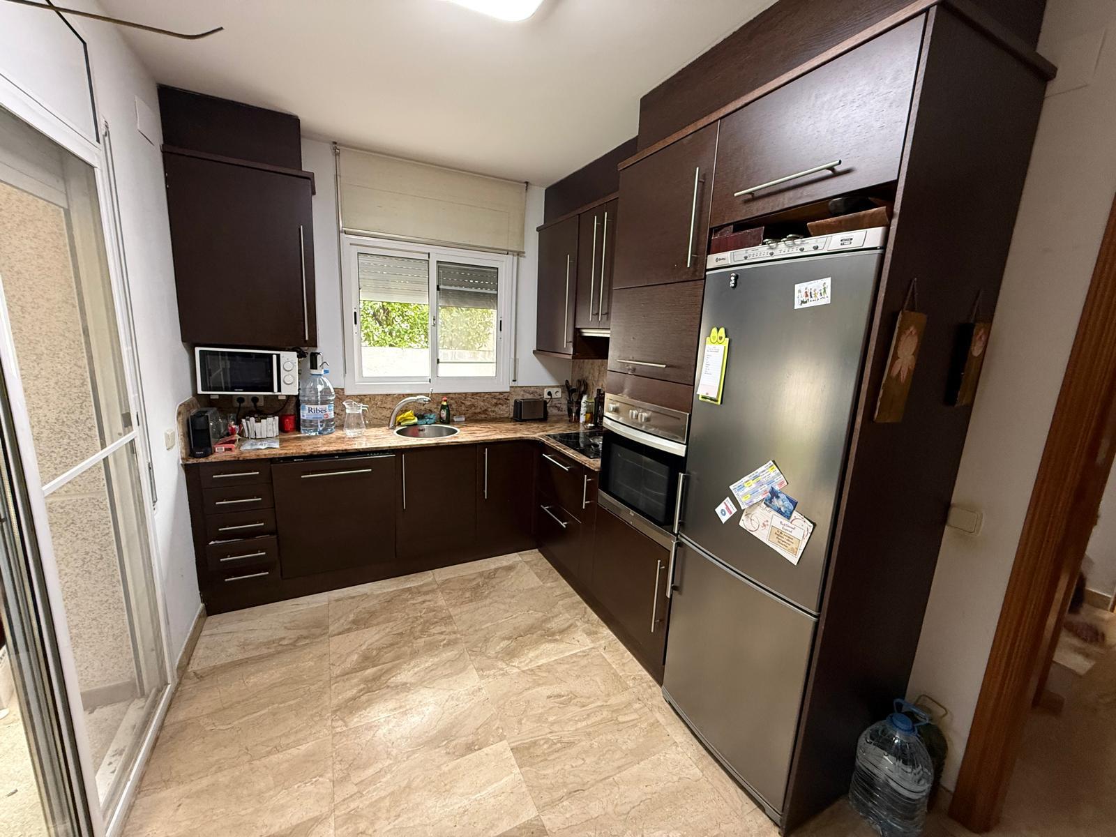 Imagen 16 Casa Pareada en venta en Pobla De Montornès La / En la Urb Castell de Montornes