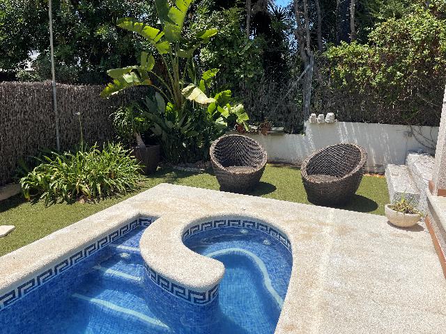 Imagen 1 Inmueble 299944 - Casa Pareada en venta en Pobla De Montornès (La) / En la Urb Castell de Montornes