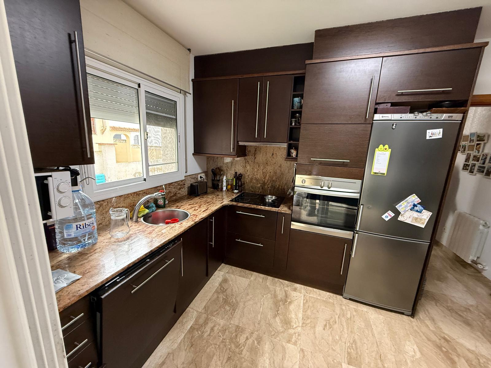 Imagen 17 Casa Pareada en venta en Pobla De Montornès La / En la Urb Castell de Montornes