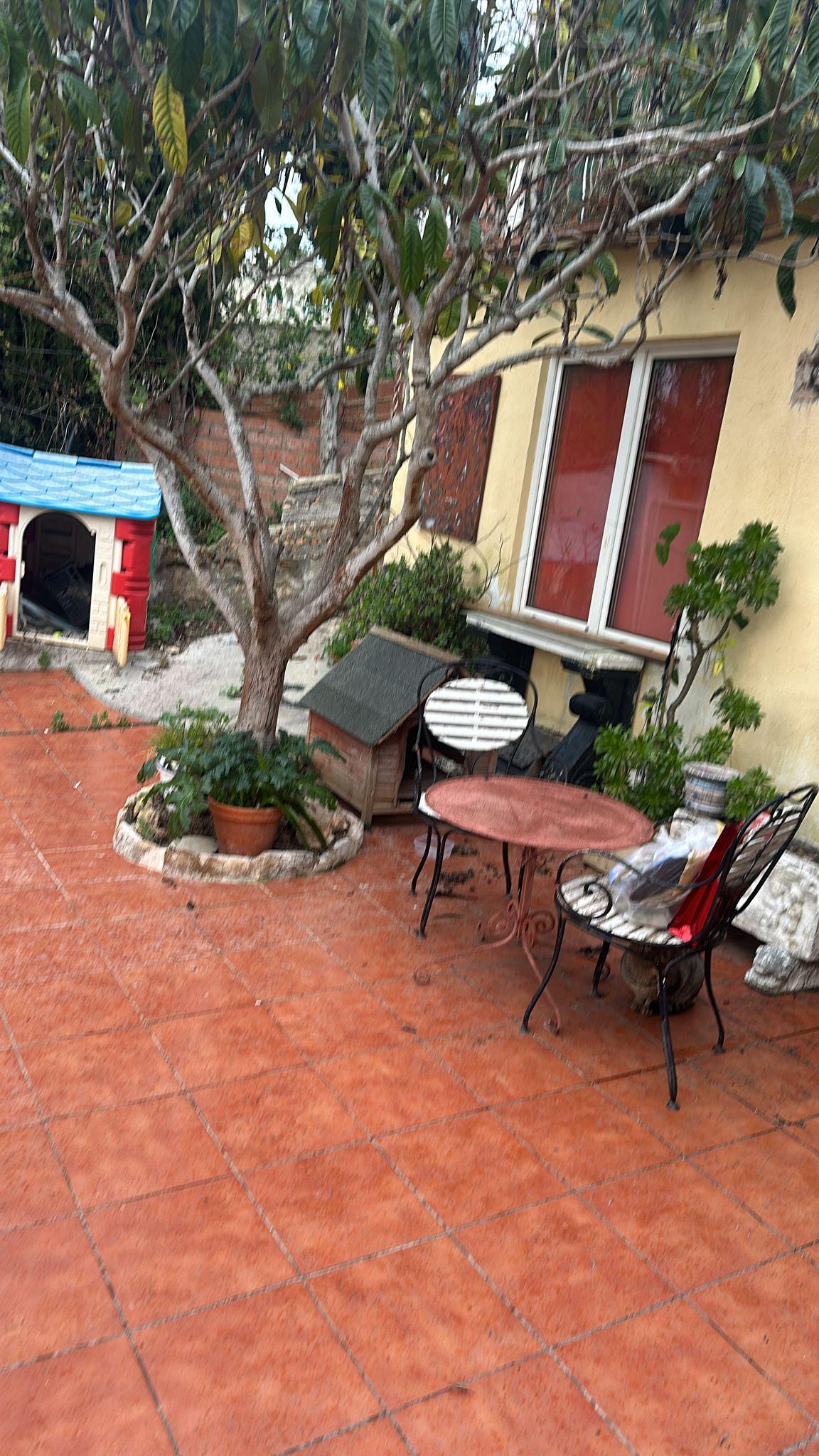 Imagen 2 Casa Aislada en venta en Bisbal Del Penedès La / En la urb el Esplai