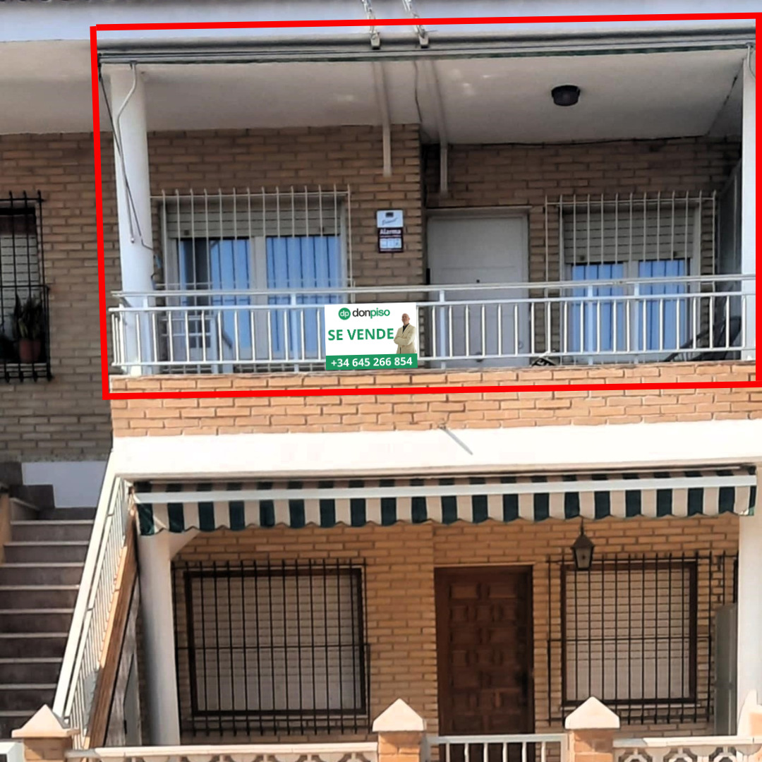 Imagen 2 Apartamento en venta en Pilar De La Horadada / A 300 m de la playa de Torre de la Horadada