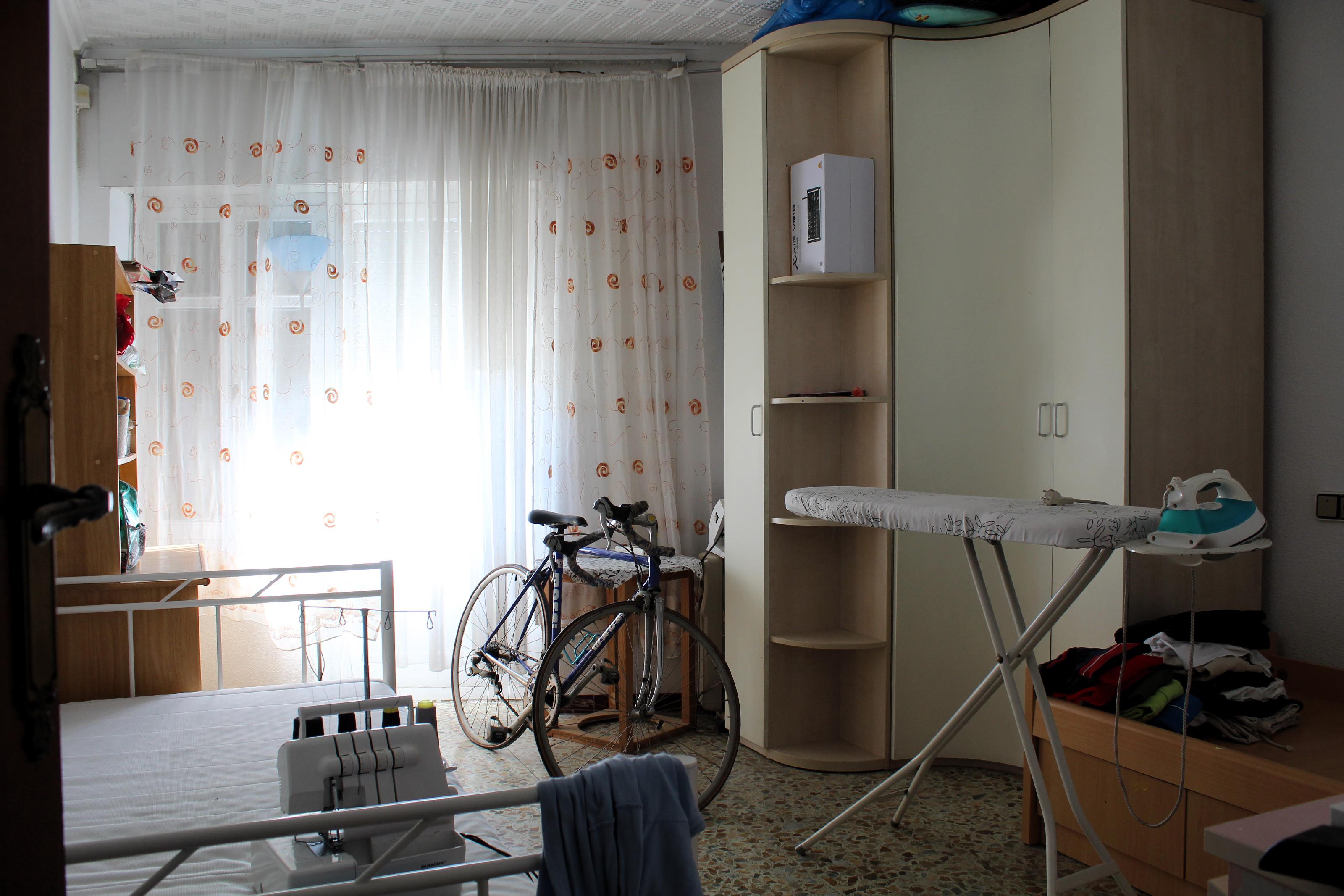 Imagen 16 Casa Adosada en venta en Orihuela / A 10 minutos andando del centro de Orihuela