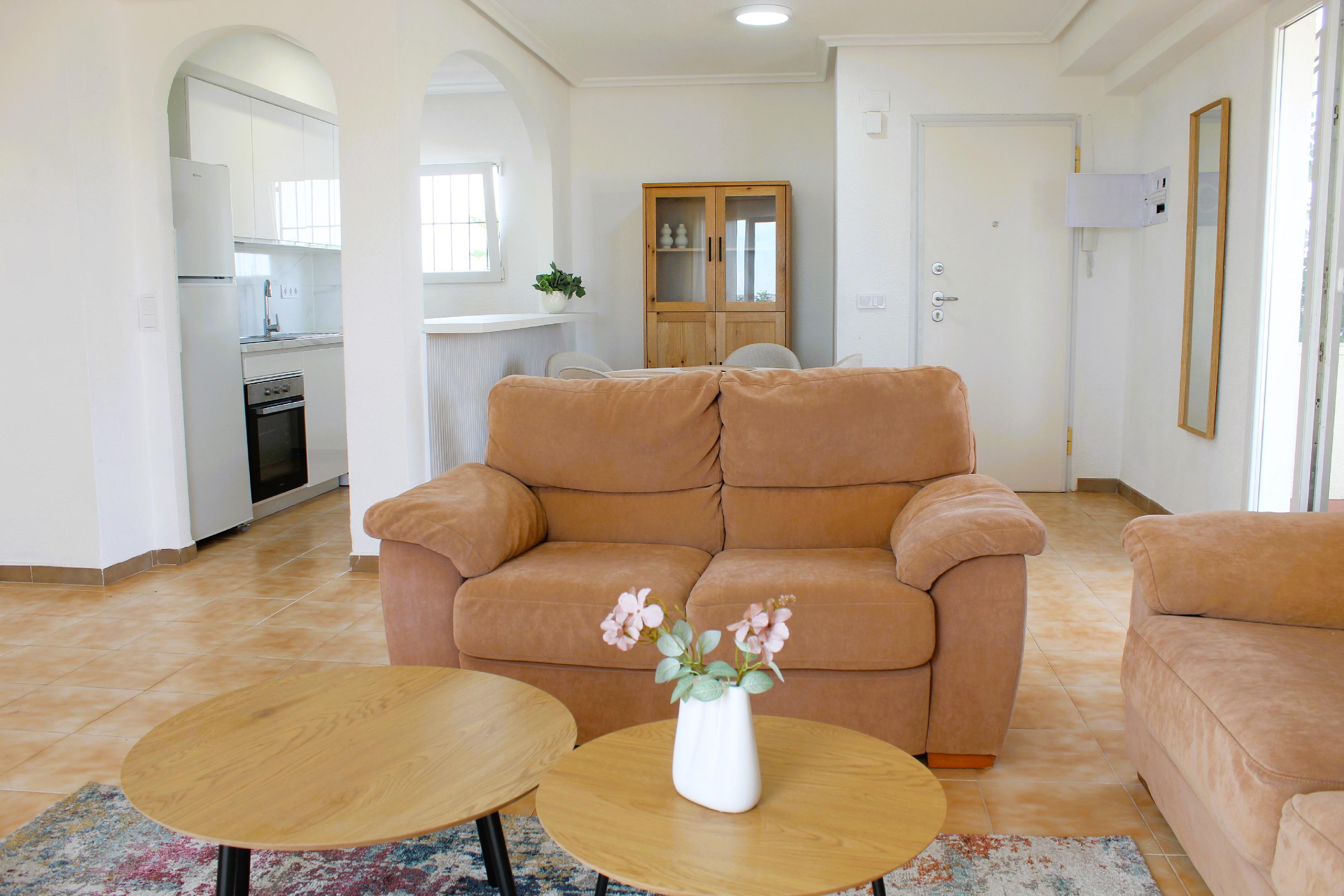 Imagen 1 Ático en venta en Orihuela / A pocos minutos a pie de la playa de punta prima