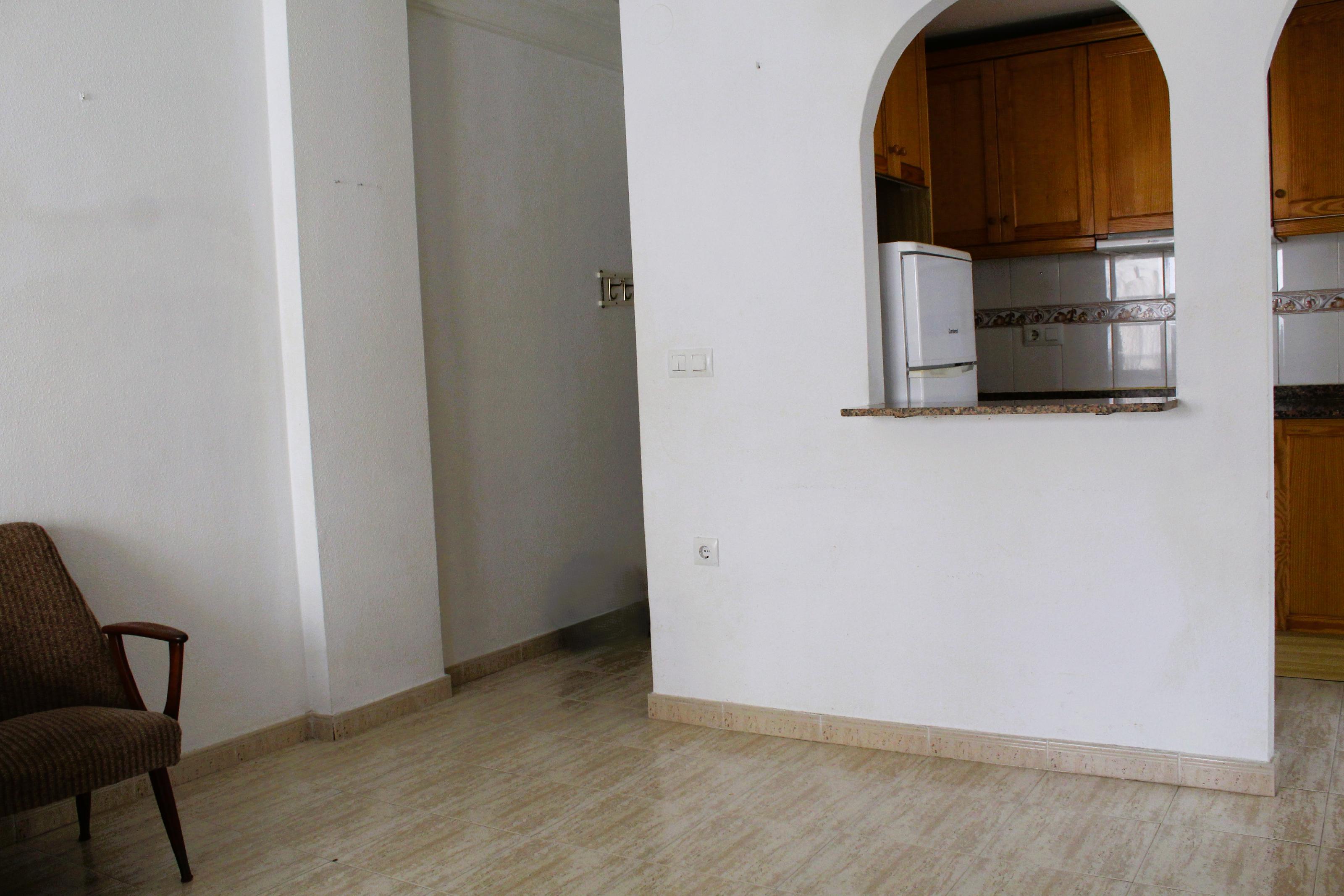 Imagen 7 Apartamento en venta en Guardamar Del Segura / A pocos minutos de la playa de guardamar