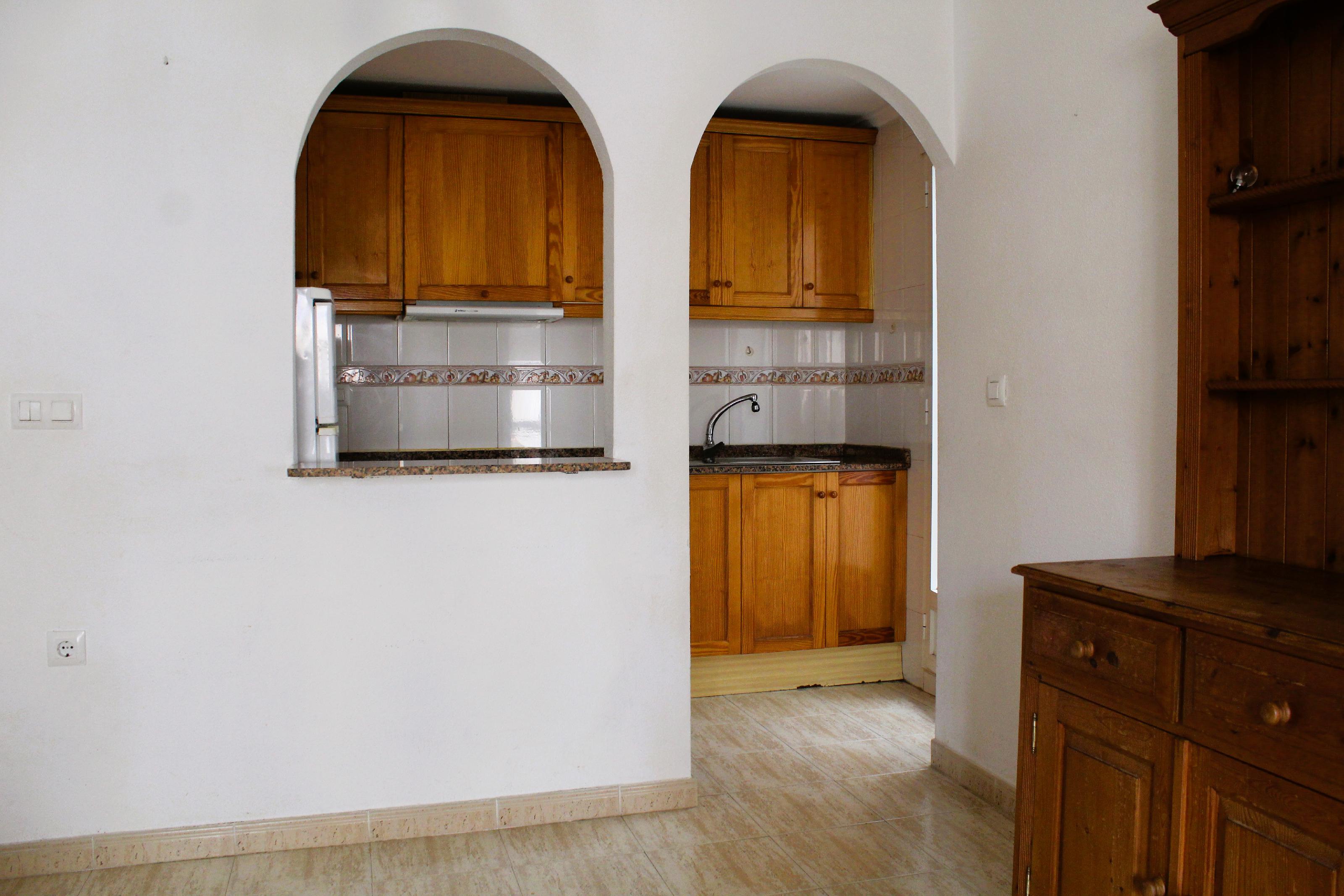 Imagen 9 Apartamento en venta en Guardamar Del Segura / A pocos minutos de la playa de guardamar