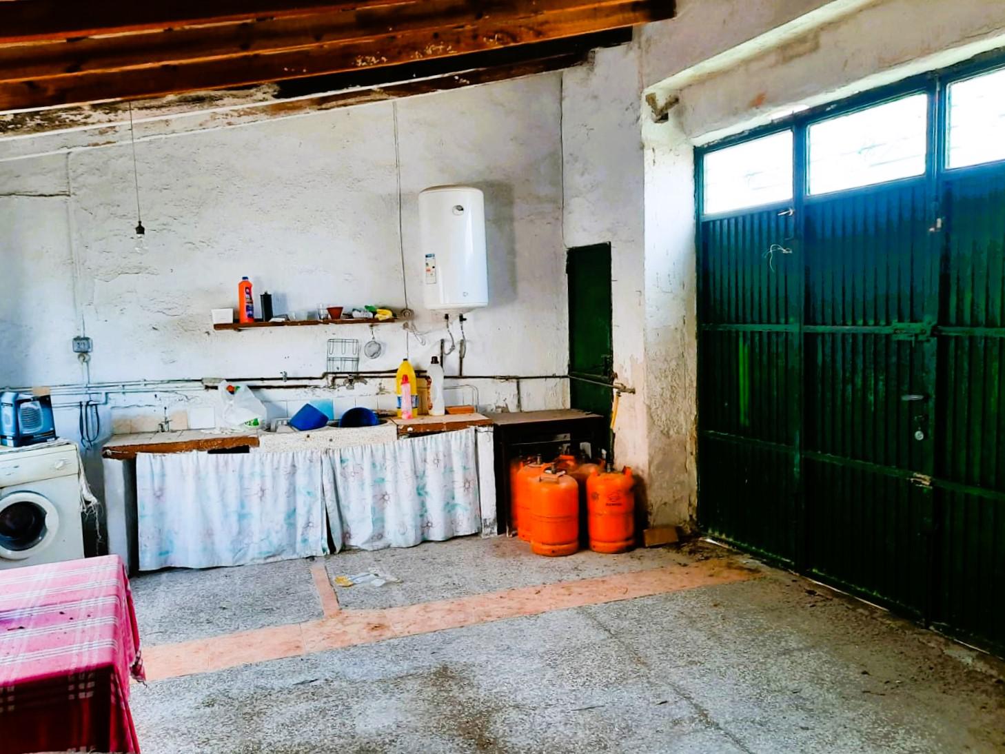 Imagen 16 Casa Aislada en venta en Orihuela / Vivienda amplia junto al entorno de la pedrera.