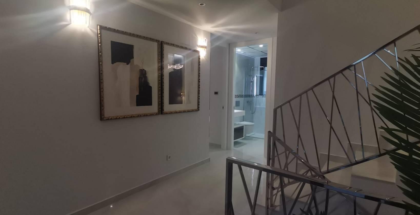 Imagen 19 Casa Aislada en venta en Orihuela / Exclusiva villa en Dehesa de Campoamor.