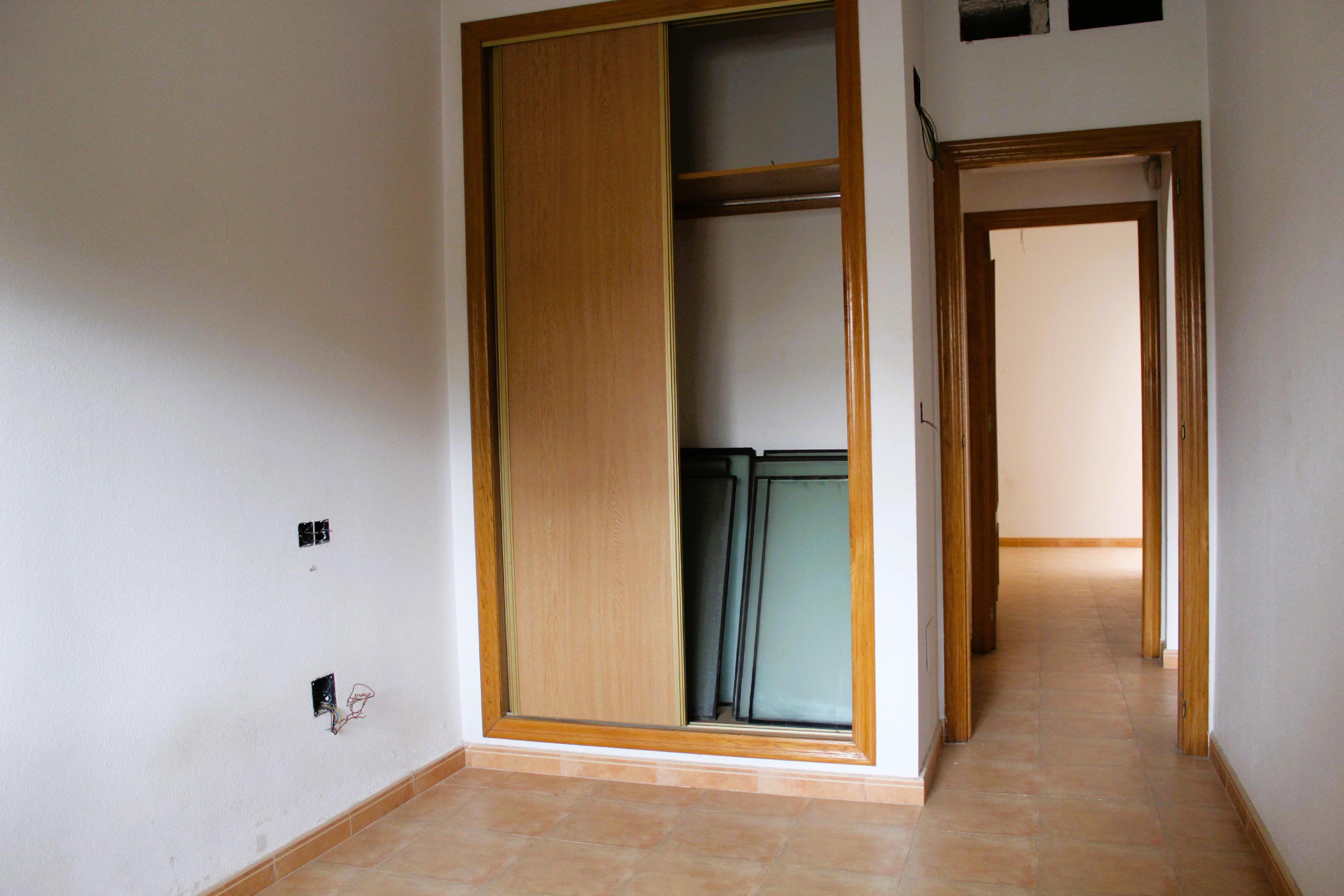 Imagen 11 Casa Adosada en venta en Orihuela / Bungalow bajo con piscina en zona tranquila  la murada.