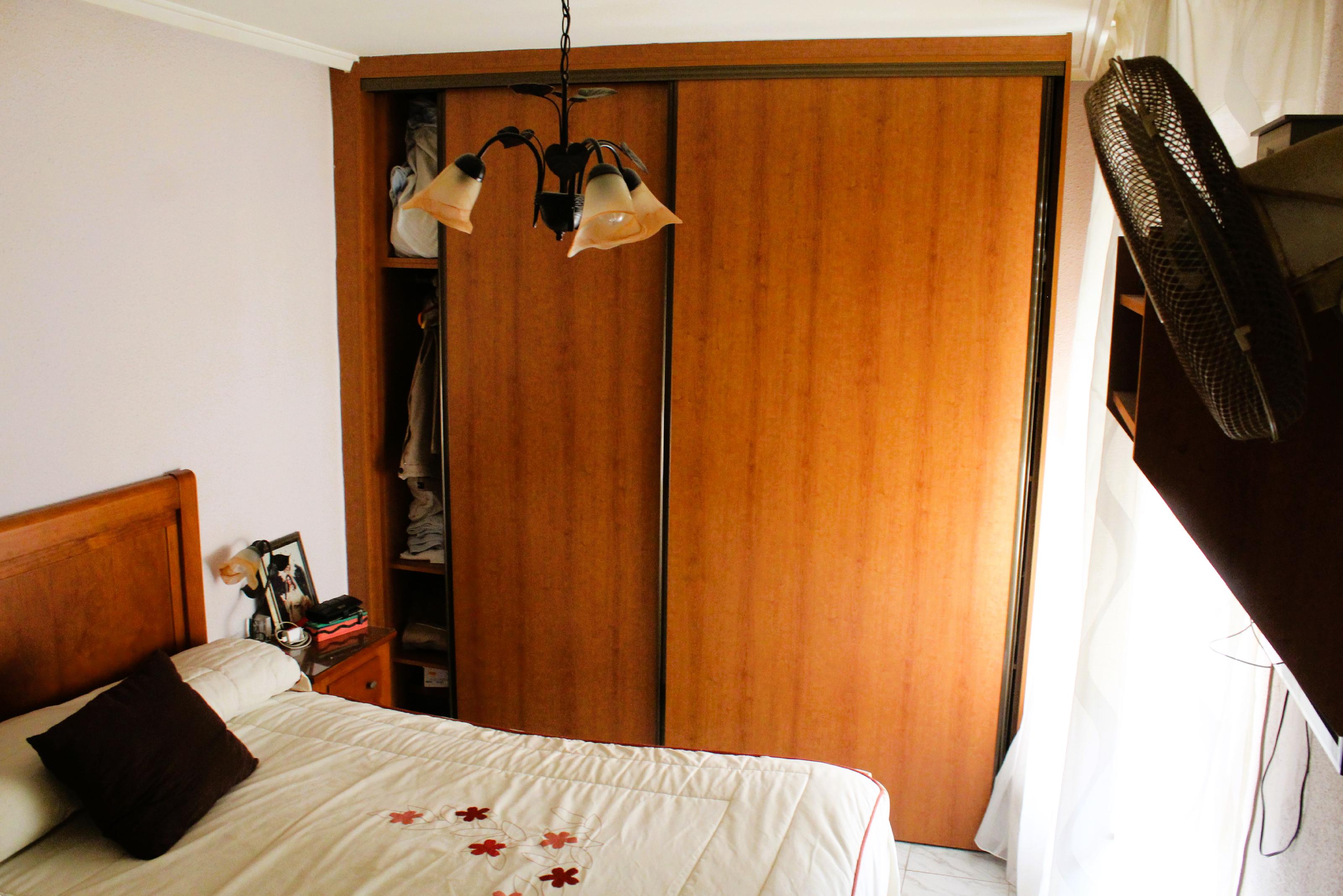 Imagen 2 Apartamento en venta en Guardamar Del Segura / Cerca de la playa y servicios en calle mayor.