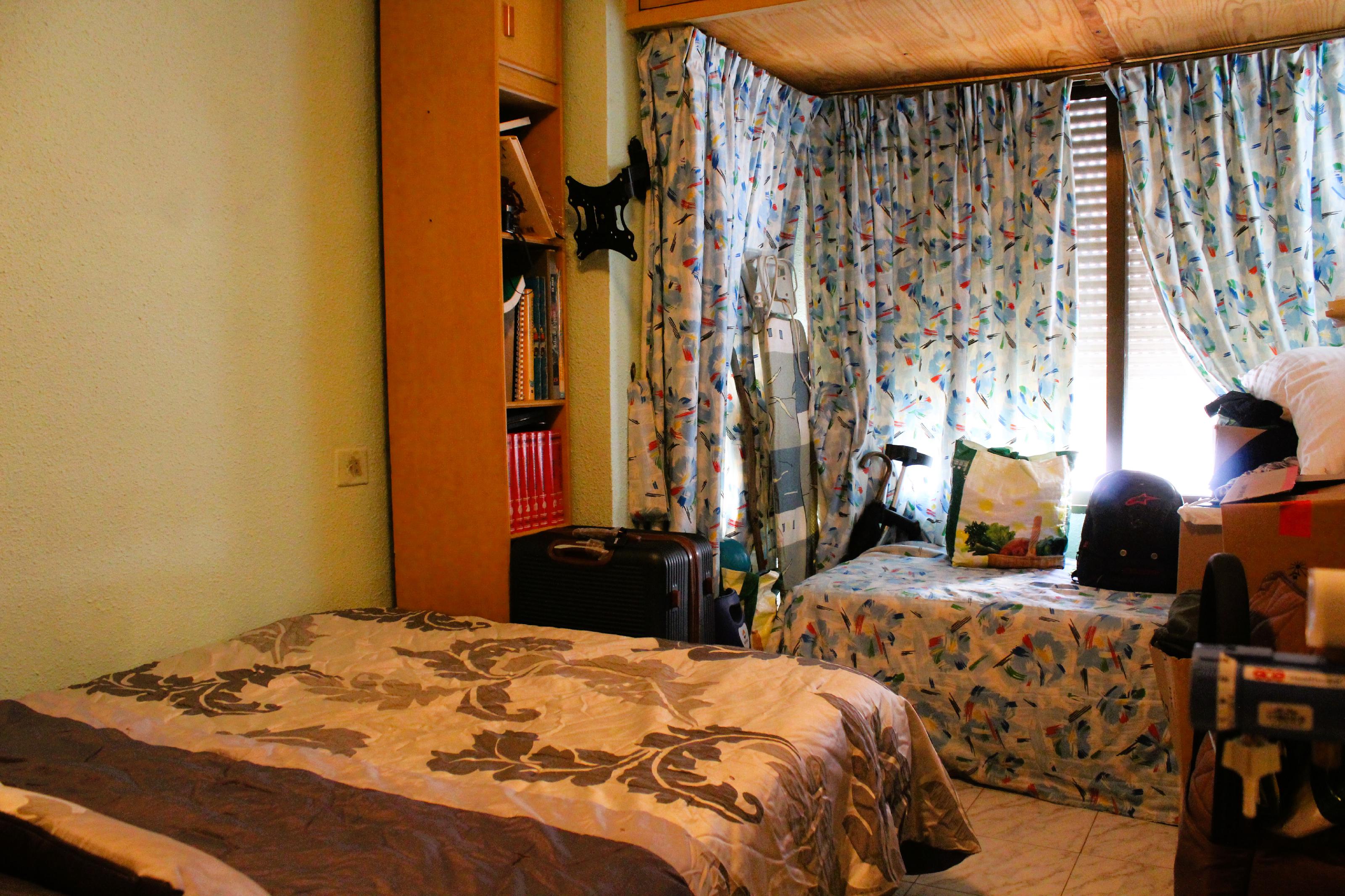 Imagen 18 Apartamento en venta en Guardamar Del Segura / Cerca de la playa y servicios en calle mayor.