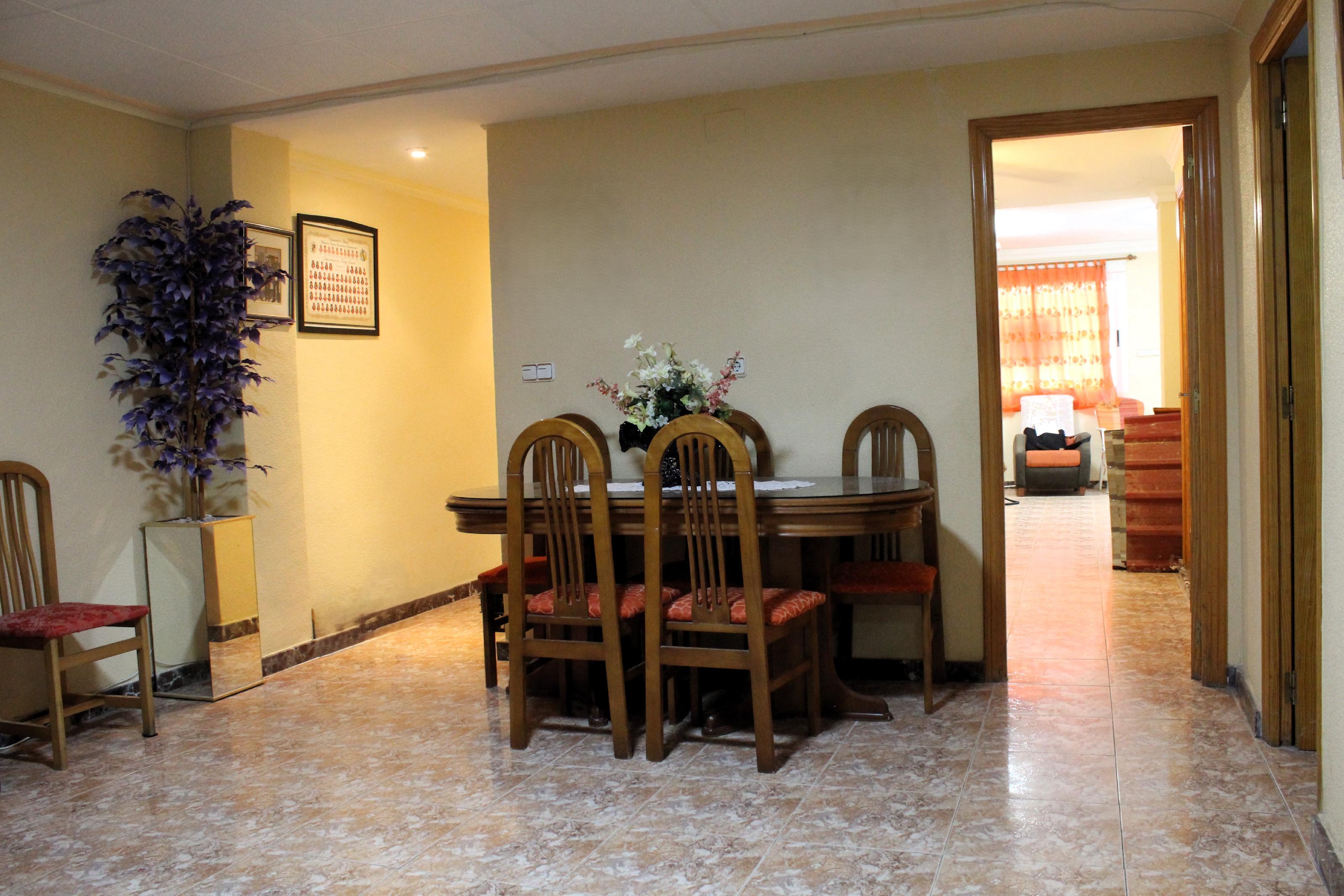 Imagen 5 Apto. Playa en venta en Guardamar Del Segura / A menos de 50m de playa centro