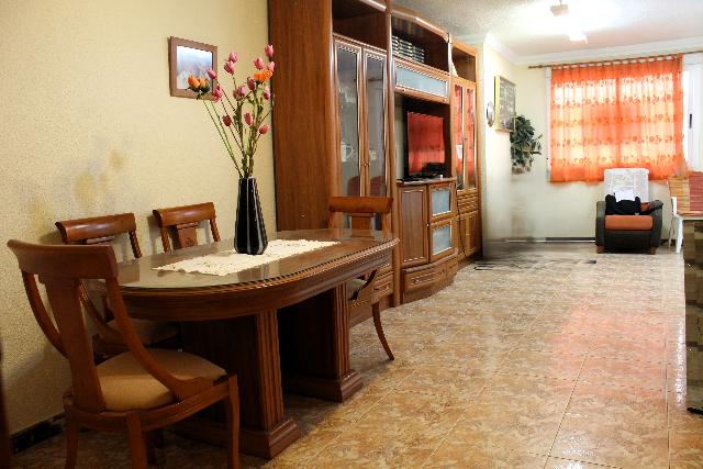 Imagen 4 Inmueble 300739 - Apto. Playa en venta en Guardamar Del Segura / A menos de 50m de playa centro