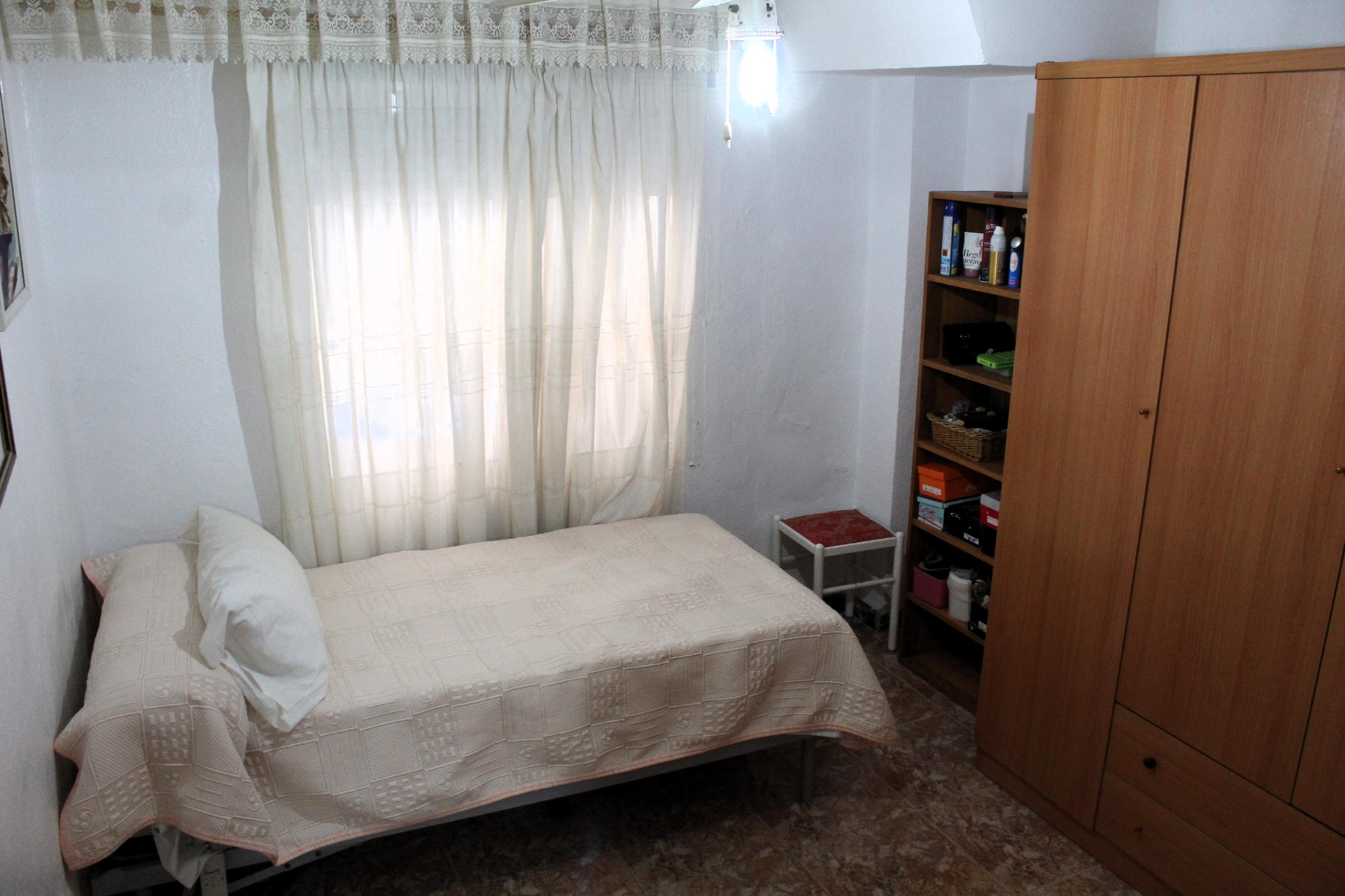 Imagen 12 Apto. Playa en venta en Guardamar Del Segura / A menos de 50m de playa centro