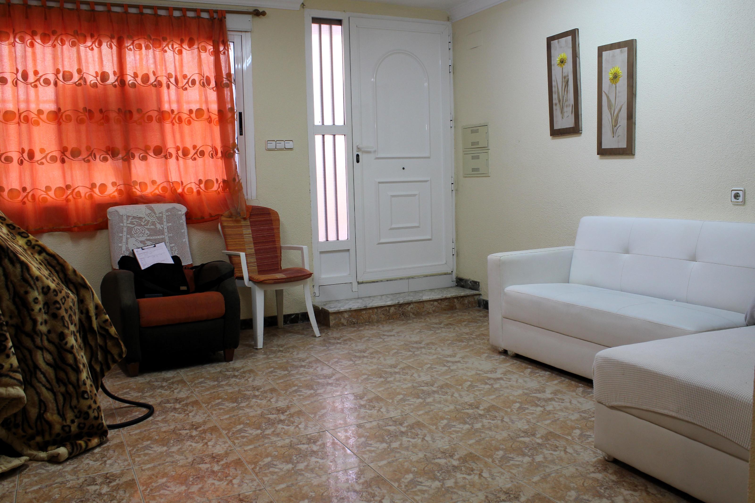 Imagen 6 Apto. Playa en venta en Guardamar Del Segura / A menos de 50m de playa centro