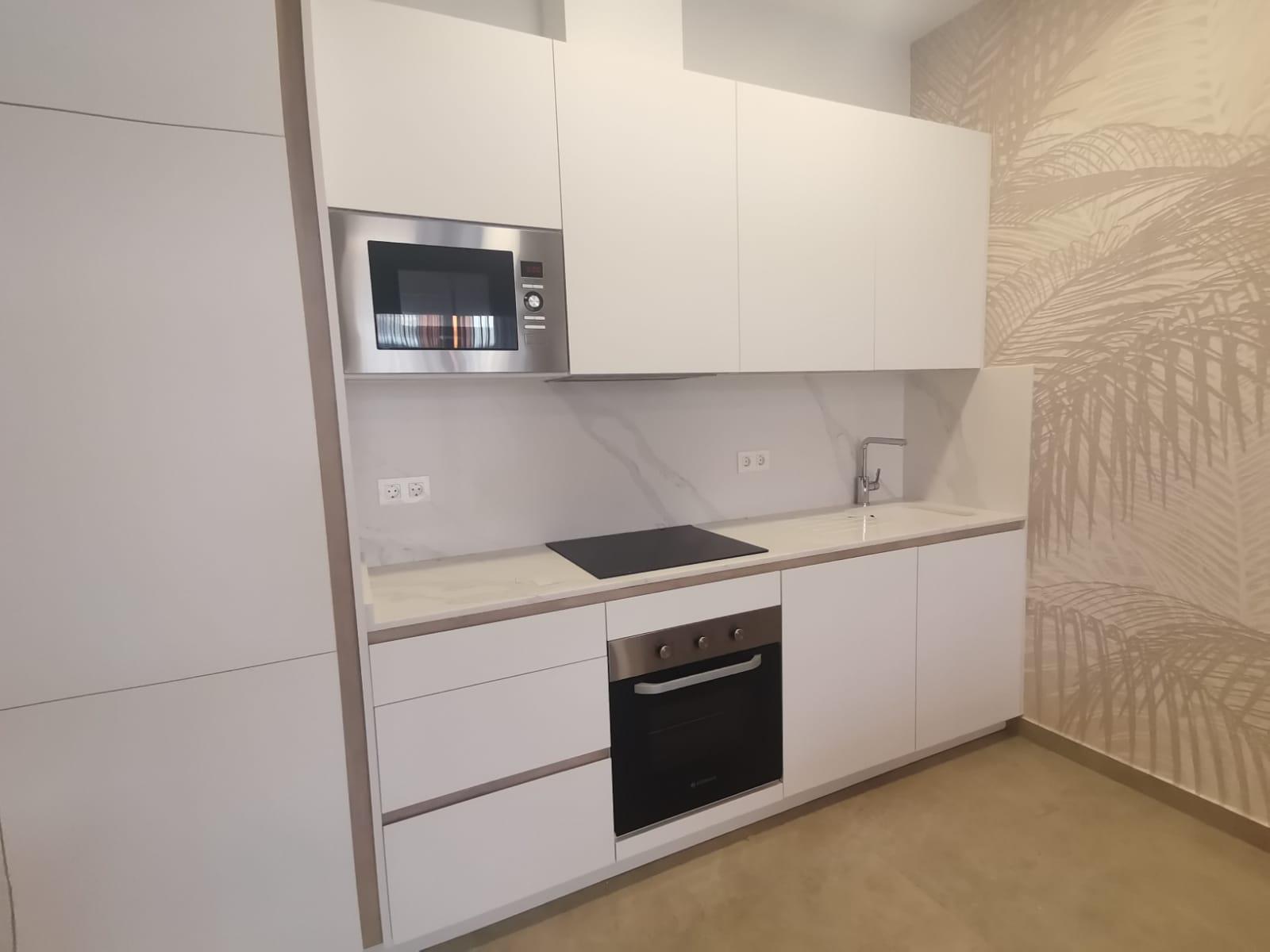 Imagen 4 Planta Baja en venta en Torrevieja / Apartamento en planta baja junto a la av. mar báltico.