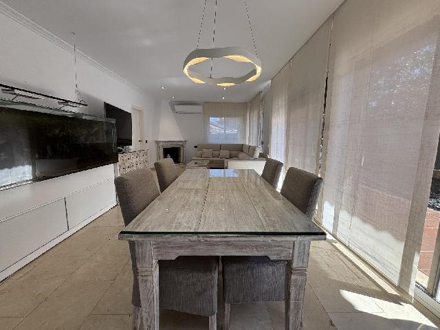 Imagen 4 Inmueble 296936 - Casa Aislada en venta en Calella / C/ Josep Gallart, 14 Calella 08370