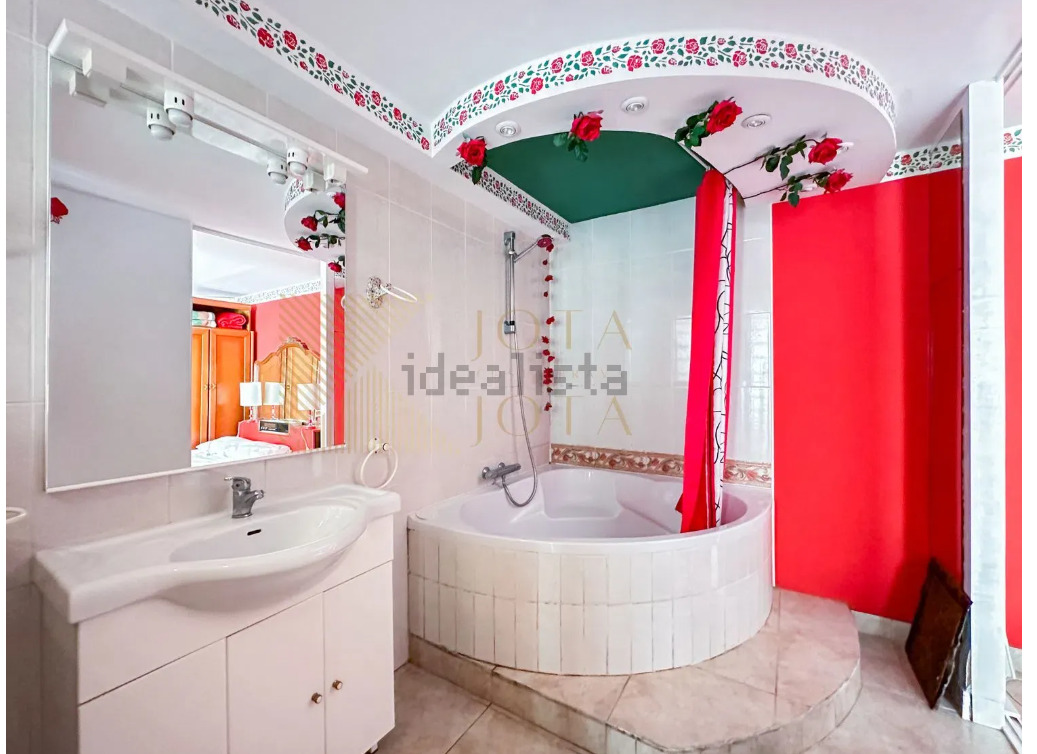 Imagen 20 Casa Aislada en venta en Vidreres / Casa urbanización Aiguaviva Park Vidreres