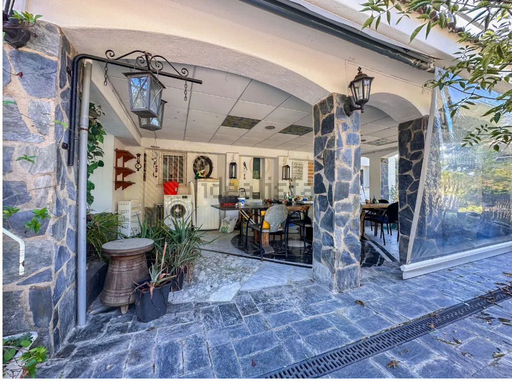 Imagen 5 Casa Aislada en venta en Vidreres / Casa urbanización Aiguaviva Park Vidreres