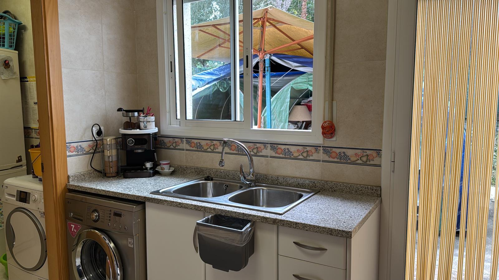 Imagen 7 Casa Aislada en venta en Maçanet De La Selva / CASA  EN URBANIZACÓN TRANQUILA