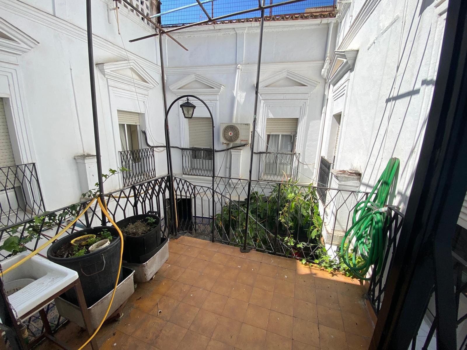 Imagen 6 Casa Pareada en venta en Cáceres / Cerca del ayuntamiento 
