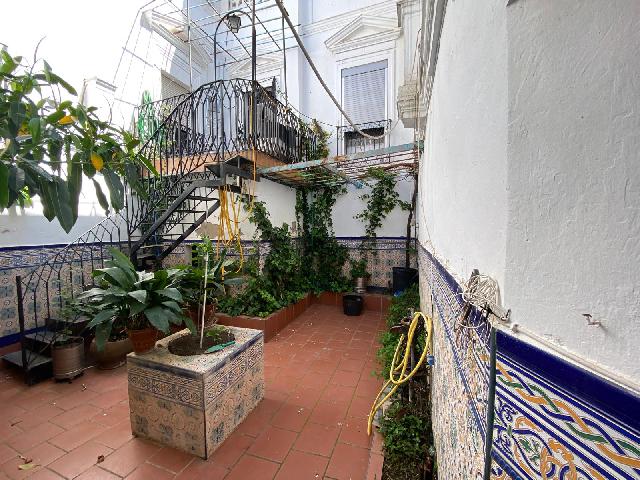 Imagen 9 Inmueble 294371 - Casa Pareada en venta en Cáceres / Cerca del ayuntamiento 