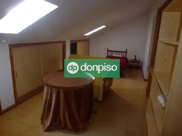 Imagen 11 Inmueble 294875 - Dúplex en venta en Cáceres / Cercano a la Plaza de toros y a 100 m del Casco Antiguo