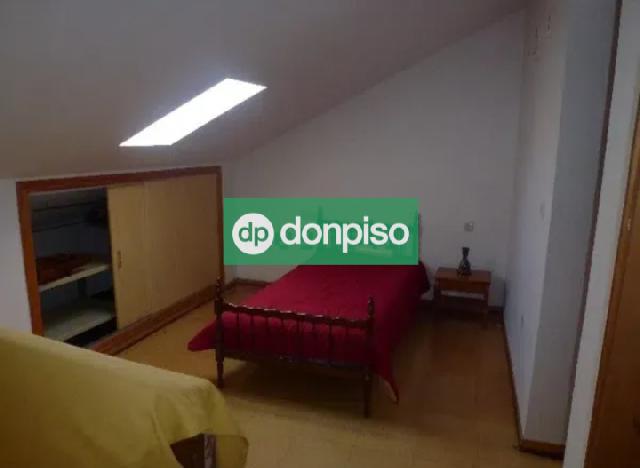 Imagen 10 Inmueble 294875 - Dúplex en venta en Cáceres / Cercano a la Plaza de toros y a 100 m del Casco Antiguo