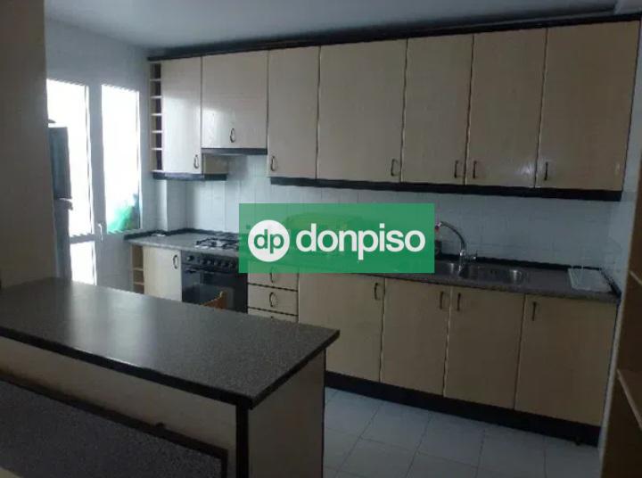 Imagen 4 Dúplex en venta en Cáceres / Cercano a la Plaza de toros y a 100 m del Casco Antiguo