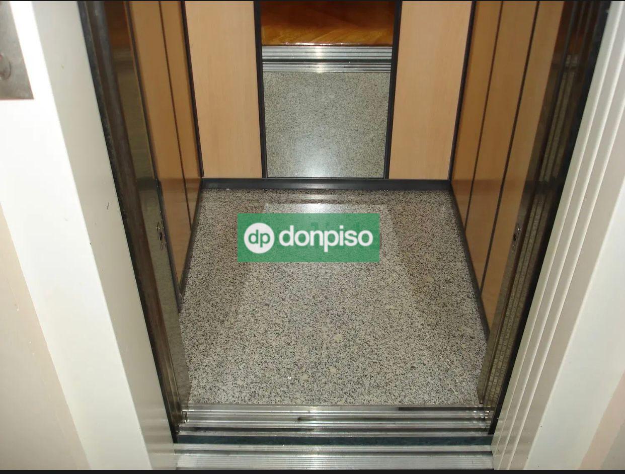 Imagen 8 Casa Adosada en venta en Cáceres / Zona macondo -castellanos Cáceres 