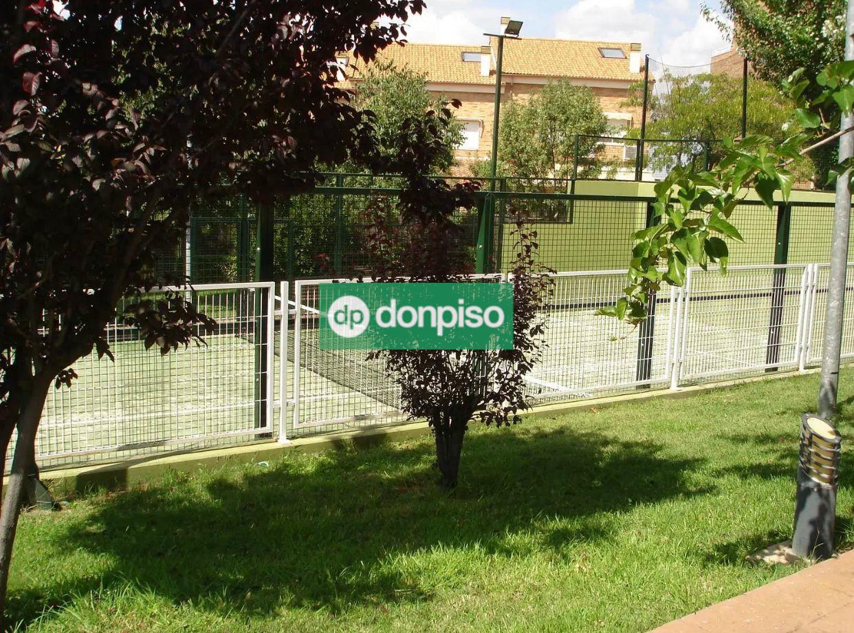 Imagen 19 Casa Adosada en venta en Cáceres / Zona macondo -castellanos Cáceres 