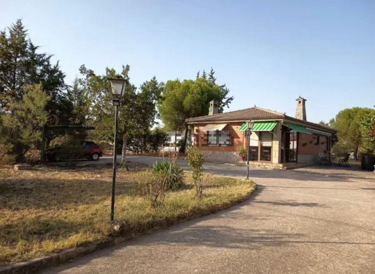 Imagen 2 Casa Rústica en venta en Cáceres / Finca rustica en la zona sur de Cáceres 
