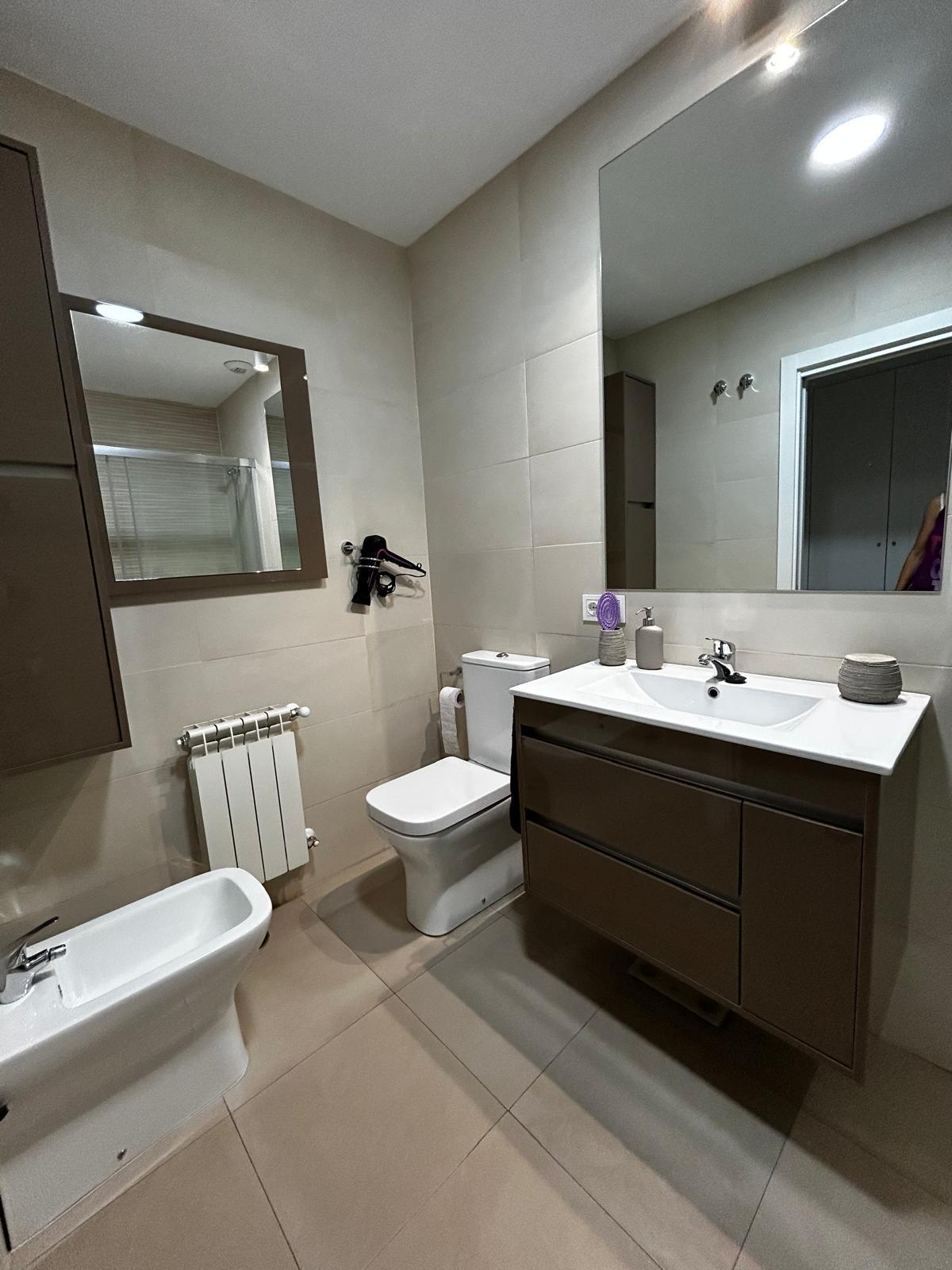 Imagen 28 Apartamento en venta en Cáceres / Zona centro de Cáceres 