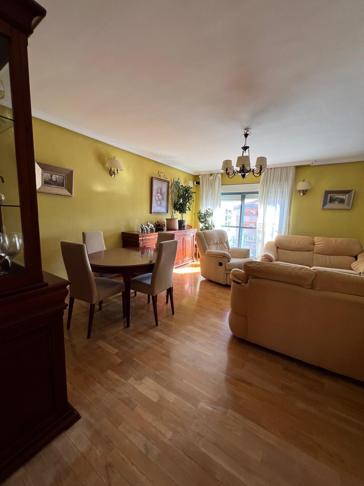 Imagen 4 Apartamento en venta en Cáceres / Zona Nuevo Cáceres 