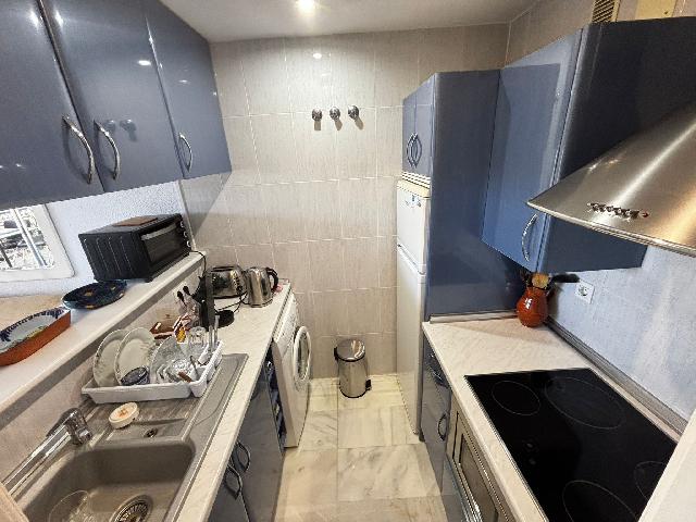 Imagen 10 Inmueble 293555 - Apartamento en venta en Benalmádena / Luminoso piso a 5 minutos del Hotel Tritón