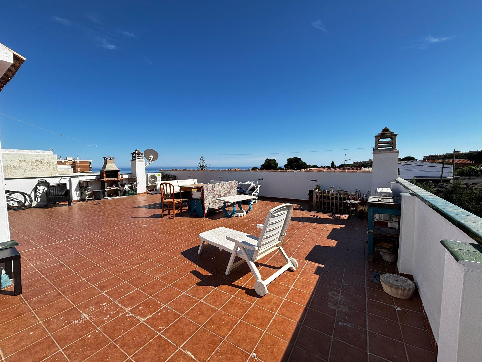 Imagen 3 Apartamento en venta en Torremolinos / A 5 minutos de la estación del Pinillo y Carrefour