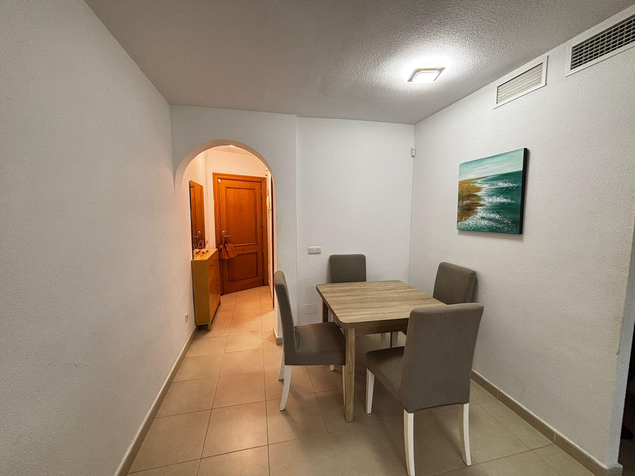 Imagen 10 Apartamento en venta en Torremolinos / A 5 minutos de la estación del Pinillo y Carrefour