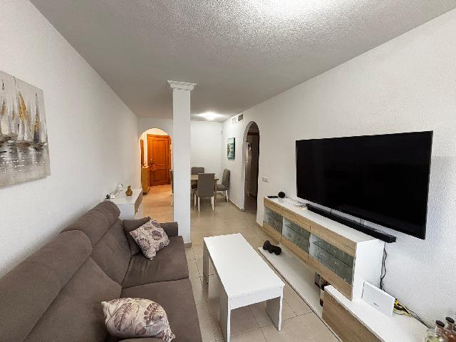 Imagen 1 Inmueble 294063 - Apartamento en venta en Torremolinos / A 5 minutos de la estación del Pinillo y Carrefour
