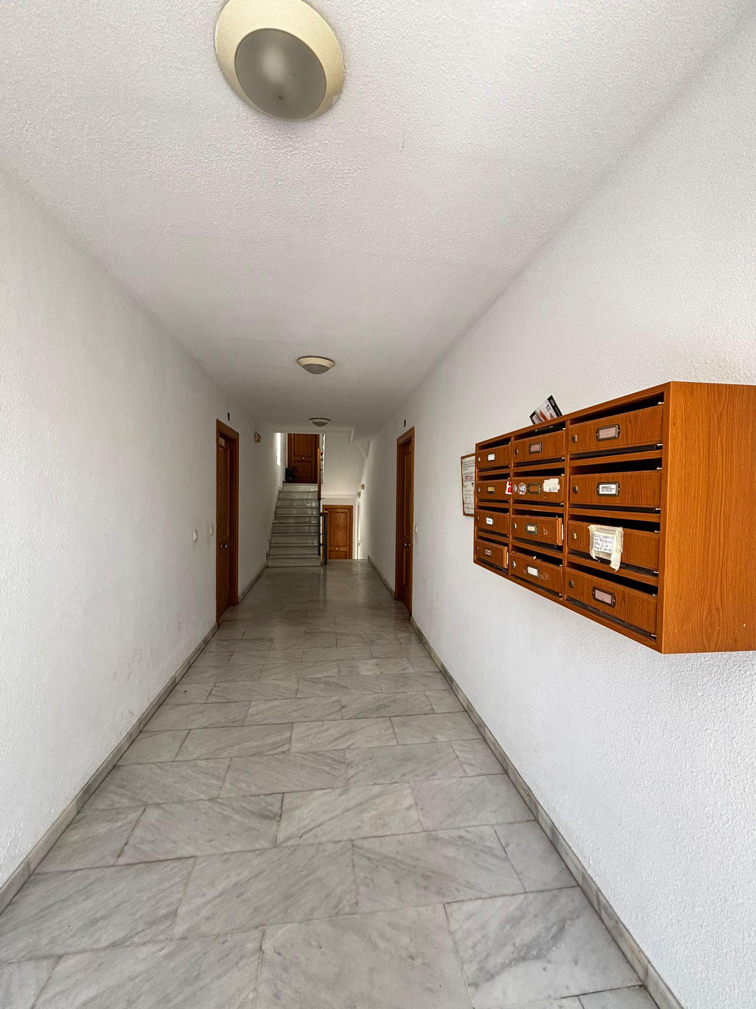 Imagen 21 Apartamento en venta en Torremolinos / A 5 minutos de la estación del Pinillo y Carrefour