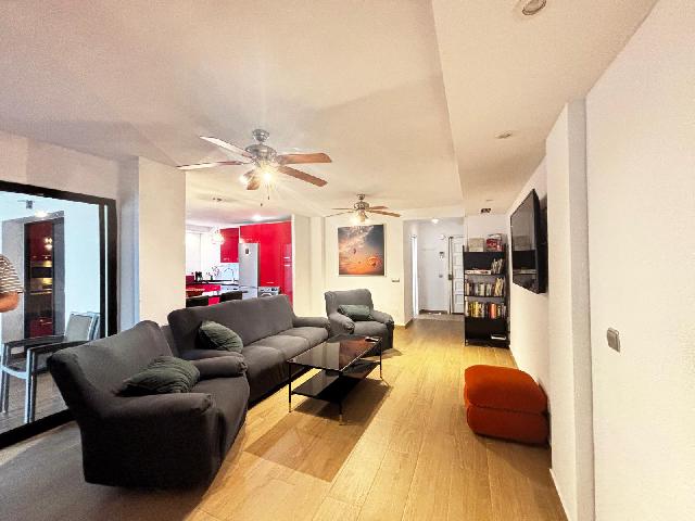 Imagen 3 Inmueble 294578 - Apartamento en venta en Benalmádena / A cinco minutos de la playa y Puerto Marina