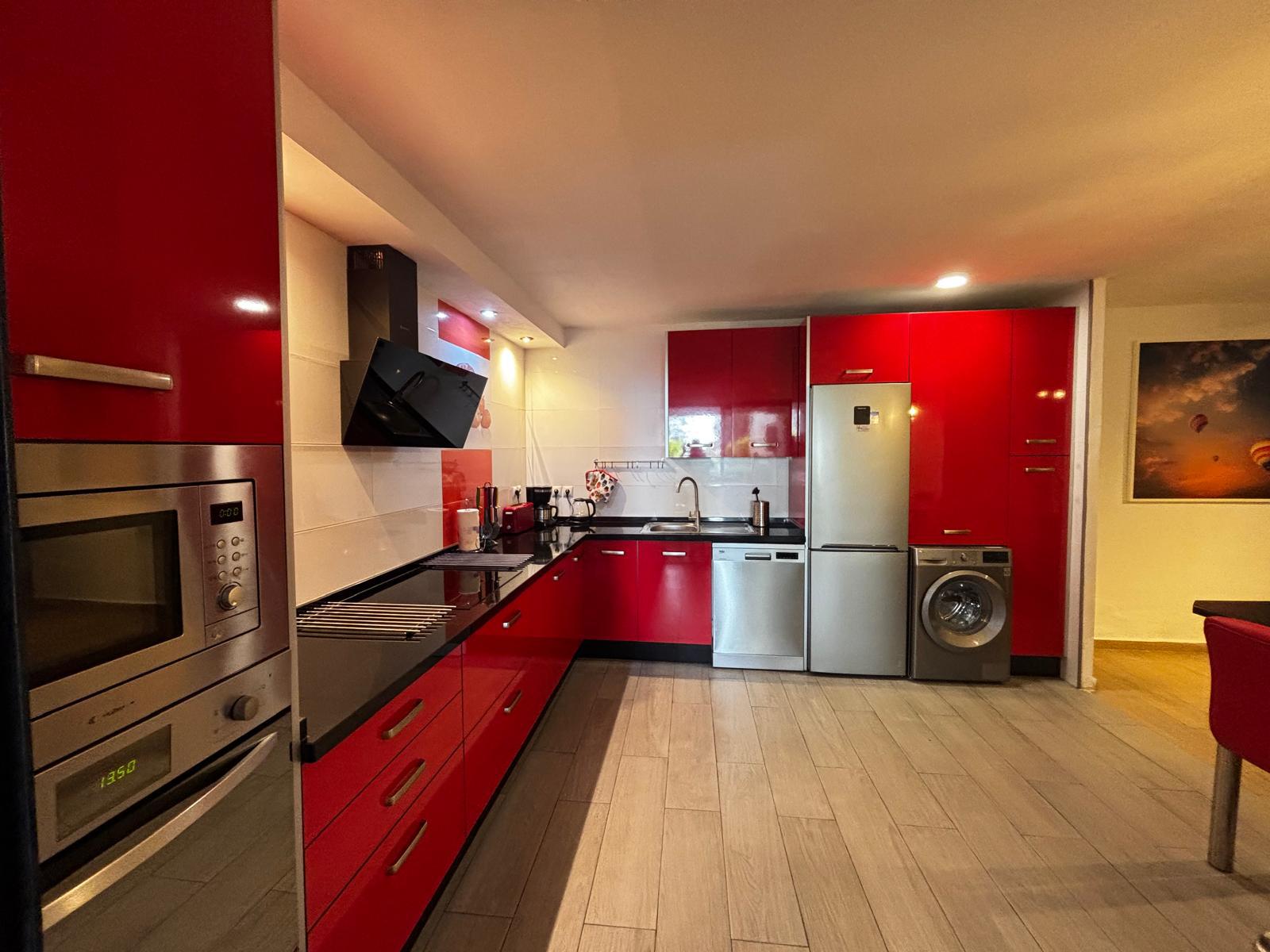 Imagen 11 Apartamento en venta en Benalmádena / A cinco minutos de la playa y Puerto Marina