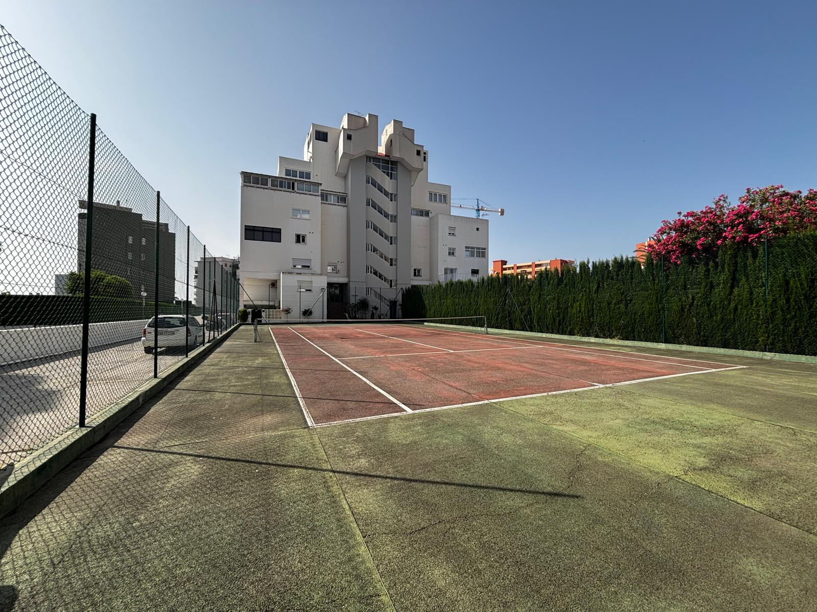 Imagen 10 Apartamento en venta en Benalmádena / A cinco minutos de la playa y Puerto Marina