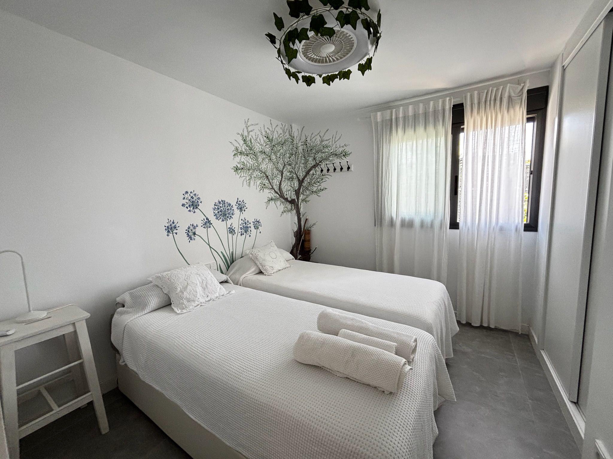 Imagen 19 Piso en venta en Torremolinos / A 700m de la Carihuela, prox. a glorieta del Pez Espada