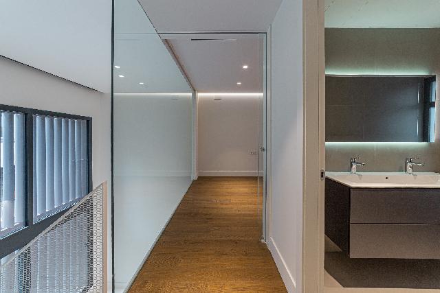 Imagen 14 Inmueble 267334 - Dúplex en venta en Barcelona / Via Augusta - Julián Romea 