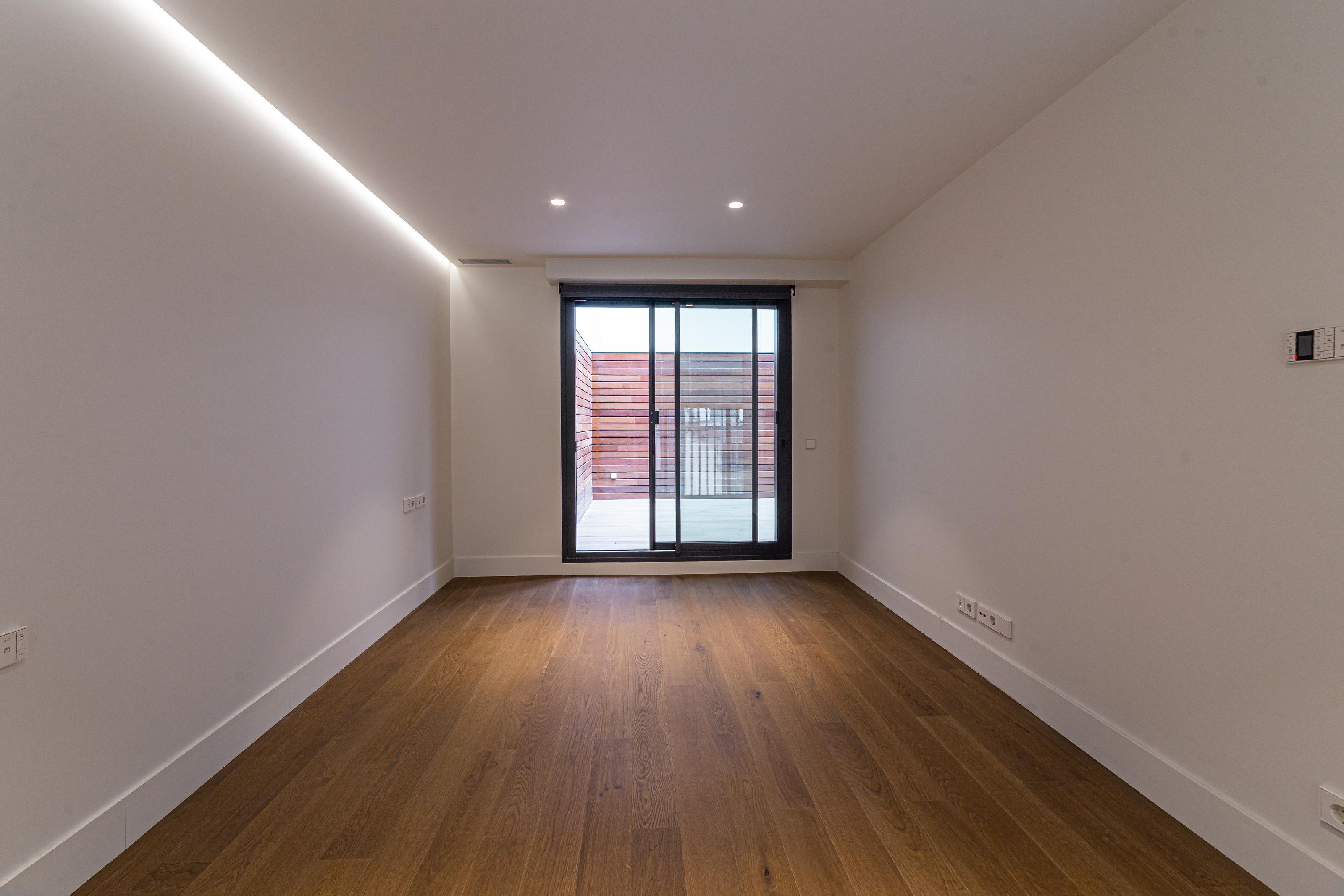 Imagen 13 Dúplex en venta en Barcelona / Via Augusta - Julián Romea 