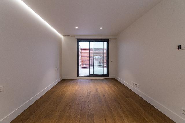 Imagen 13 Inmueble 267334 - Dúplex en venta en Barcelona / Via Augusta - Julián Romea 